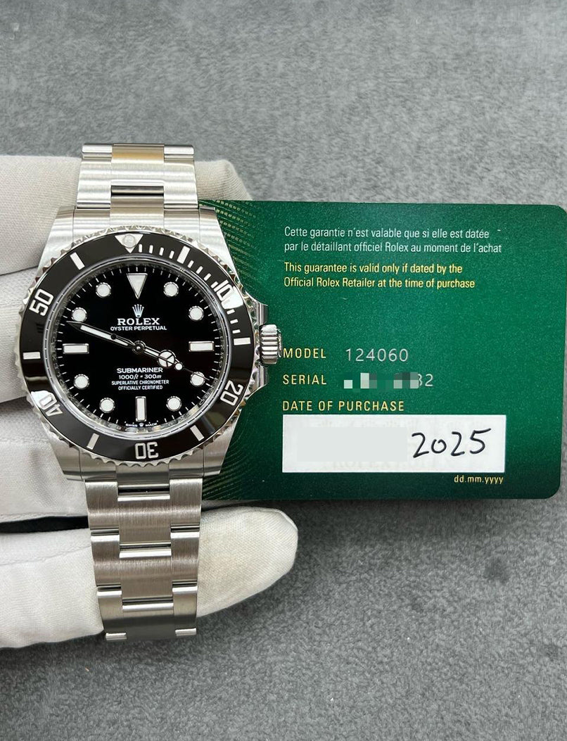 Rolex Submariner – No-Date | Black Dial & Bezel | Oystersteel | Reference 124060 - 2025